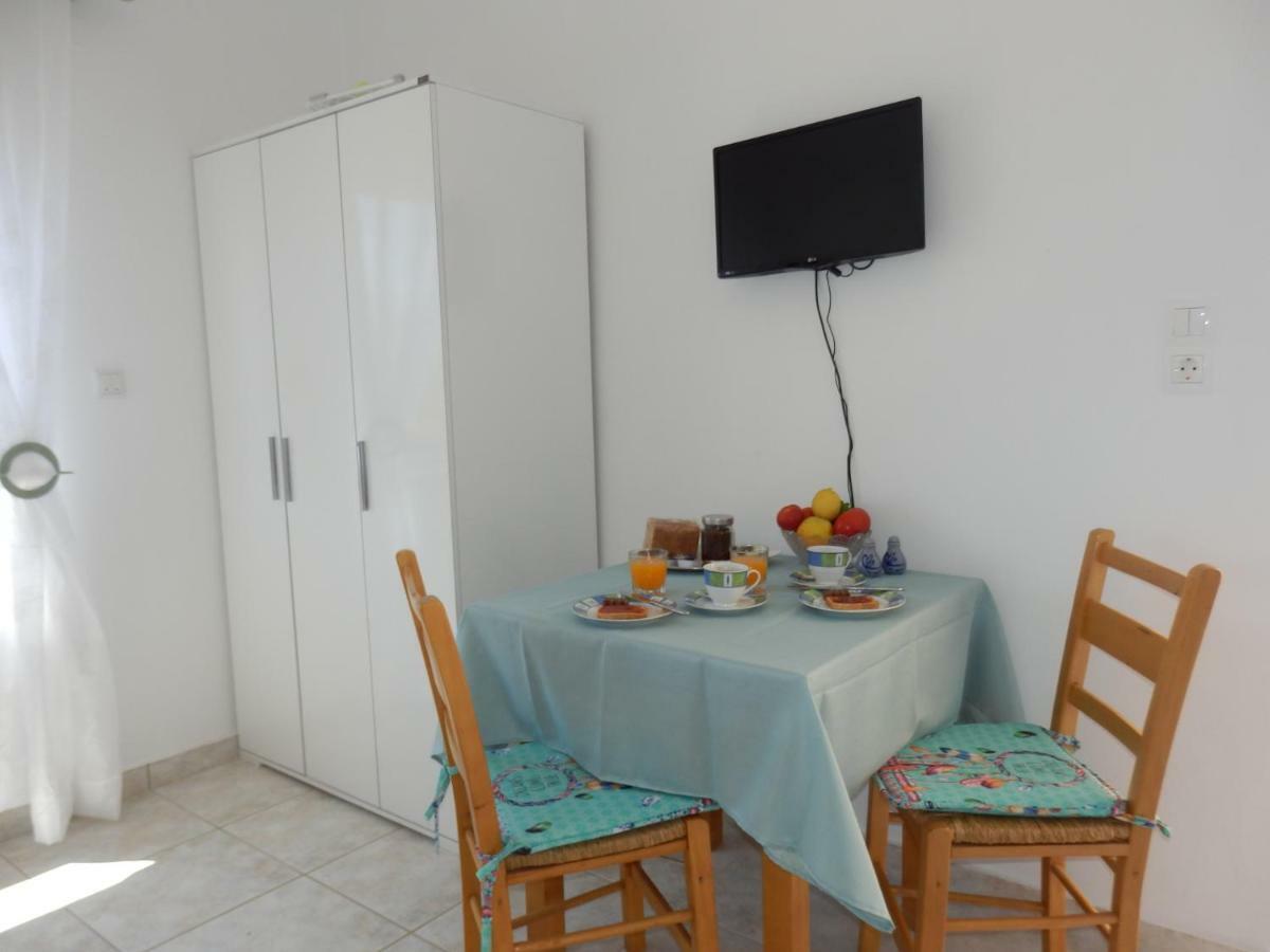 Maro Suites Tavronitis Exterior foto
